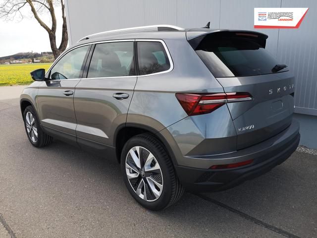 Skoda Karoq Selection 2.0 TDI DSG 4x4 GV5 AHK 18 Ladeb 