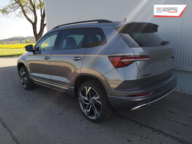 Skoda Karoq Sportline 2.0TDI DSG 4x4 AHK Matrix Pano Sound Leder 19 Zoll 