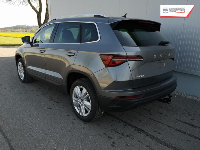Skoda Karoq Selection 1.5 TSI DSG ABT GV5 AHK 17 Ladeb 