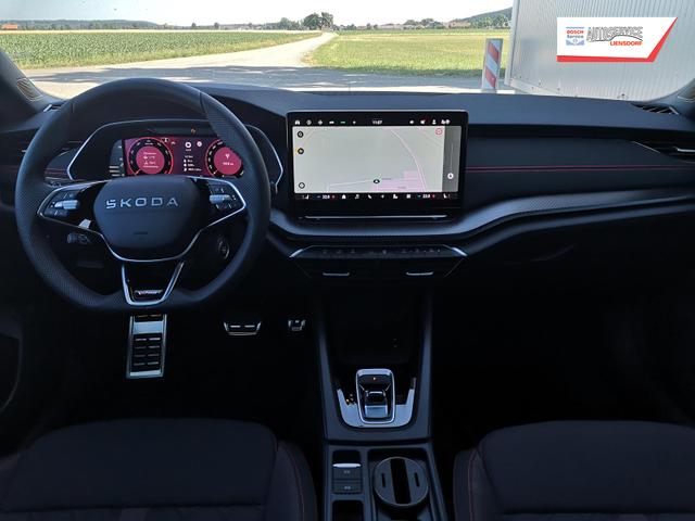 Skoda Octavia Combi 2.0 TSI 195 kW RS Kombi ABT 2.0TSI Pano Matrix Area AHK Sound GV5 