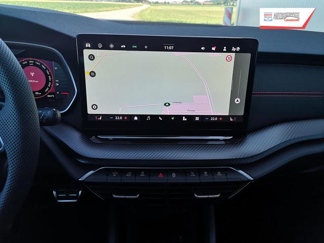 Skoda Octavia Combi 2.0 TSI 195 kW RS Kombi ABT 2.0TSI Pano Matrix Area AHK Sound GV5 