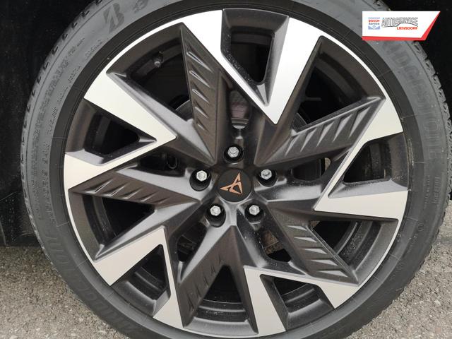 Cupra Formentor VZ 2.0 TSI 245 kW 4Drive 2.0TSI DSG ABT AHK GV5 Navi Matrix Pano Sound 