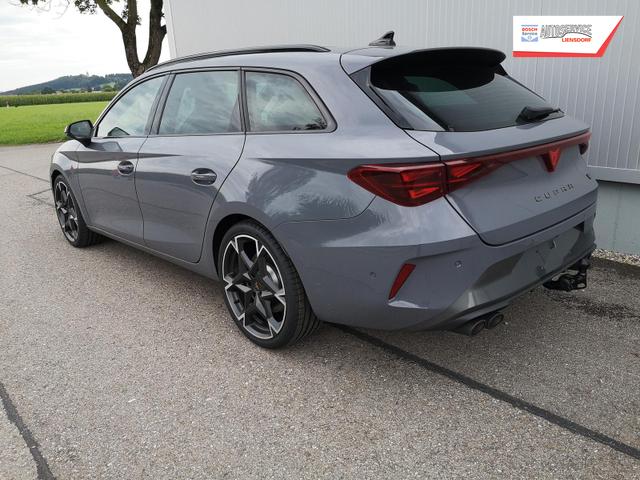 Cupra Leon Sportstourer 2.0 TSI 245 kW 4Drive VZ Kombi 2.0TSI DSG 4x4 AHK GV5 Matrix el. Hk Pano Navi Sound 