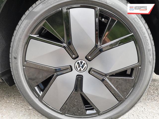 Volkswagen Passat Variant 2.0 TDI 142 kW 4Motion R-Line DSG Pano 19 Zoll Head Up AHK Navi 