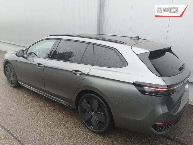 Volkswagen Passat Variant 2.0 TDI 142 kW 4Motion R-Line DSG Pano 19 Zoll Head Up AHK Navi 