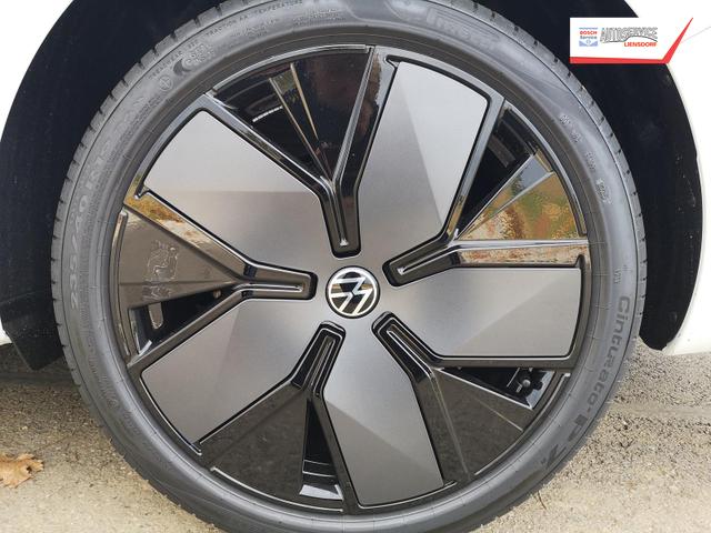 Volkswagen Passat Variant 2.0 TDI 142 kW 4Motion R-Line DSG ABT Pano 19 Zoll Head Up AHK Navi 