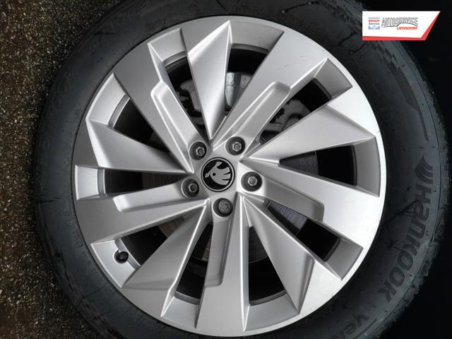 Skoda Kodiaq 2.0 TDI 142 kW 4x4 Selection 7 Sitzer AHK Navi Kamera 