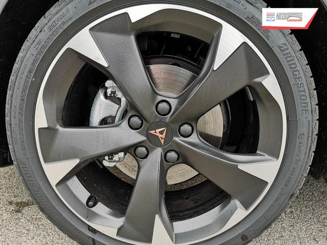 Cupra Leon Sportstourer 1.5 eTSI 110 kW Kombi ST DSG Edge AHK ACC LED Sound 