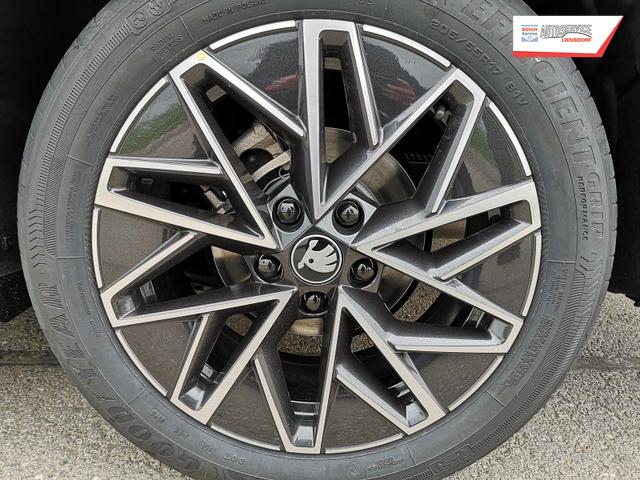 Skoda Octavia Combi 1.5 TSI mHEV 110 kW Selection Kombi DSG AHK ACC Kamera Sunset 