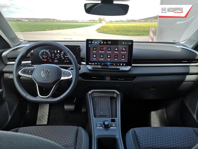 Volkswagen T-Roc 1.5 eTSI 110 kW Life DSG ACC Sunset GV5 neues Modell 