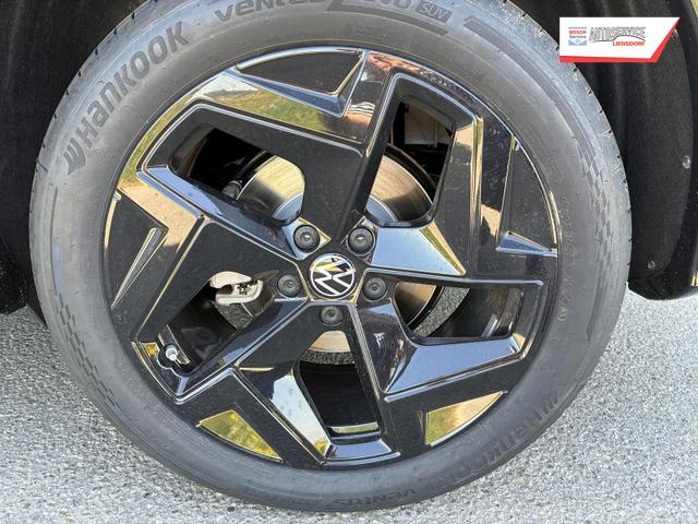 Volkswagen Tiguan 2.0 TDI 110 kW R-Line DSG Head Up Black 360 AHK 