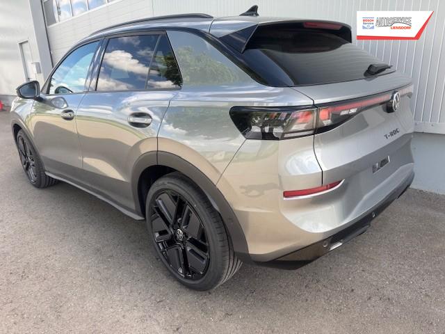 Volkswagen T-Roc 1.5 eTSI 110 kW R-Line Pano Black GV5 19 Zoll 