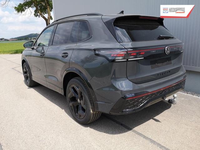Volkswagen Tiguan 2.0 TDI 110 kW R-Line DSG Head Up Black 360 AHK 