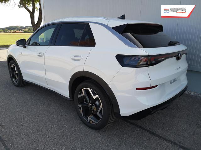 Volkswagen T-Roc 1.5 eTSI 110 kW R-Line 1.5eTSI DSG AHK ACC el. Hk 18 Zoll 