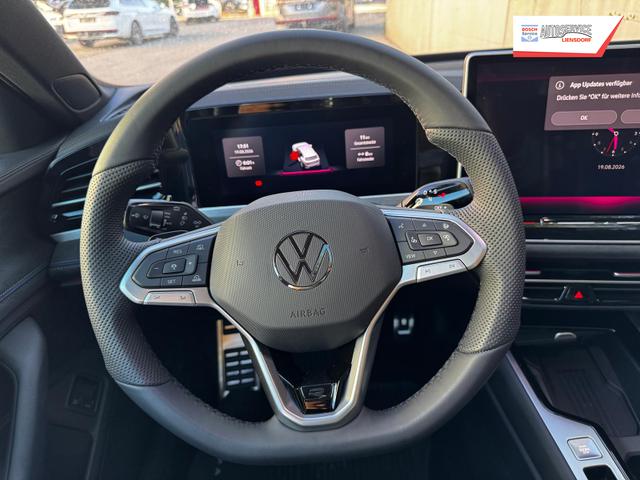 Volkswagen Passat Variant 1.5 TSI eHybrid 200 kW R-Line Black AHK 360 