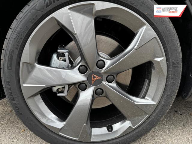 Cupra Leon Sportstourer 2.0TSI 150 kW Kombi ST DSG 4x4 ABT Edge AHK ACC LED GV5 Sound Pano 