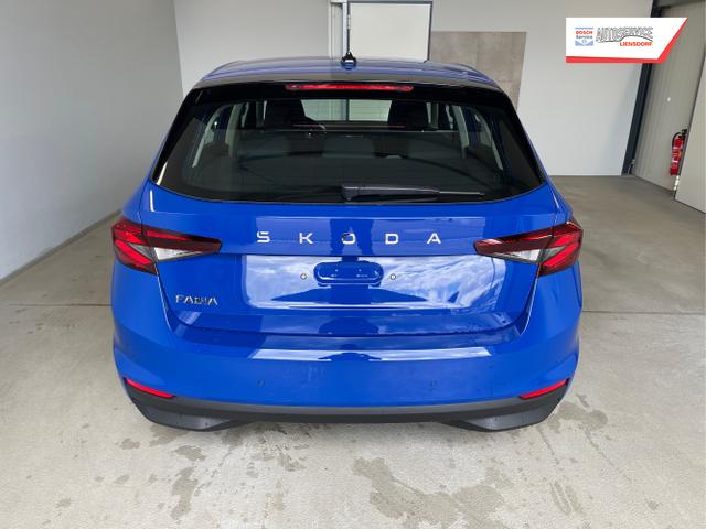 Skoda / Fabia / Blau / / / 115PS Sitzheizung + App Connect