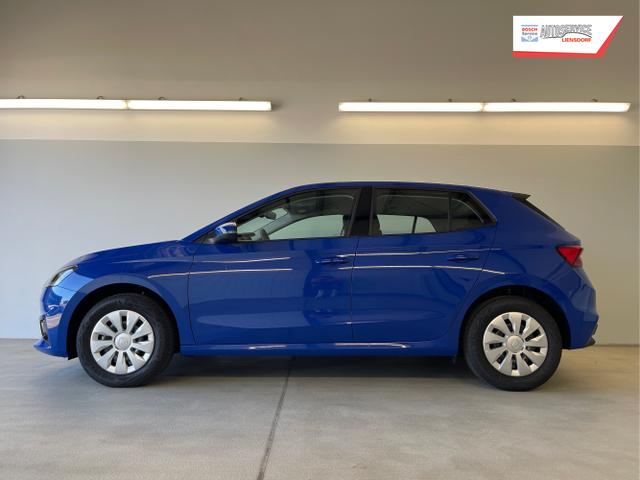 Skoda / Fabia / Blau / / / 115PS App Connect