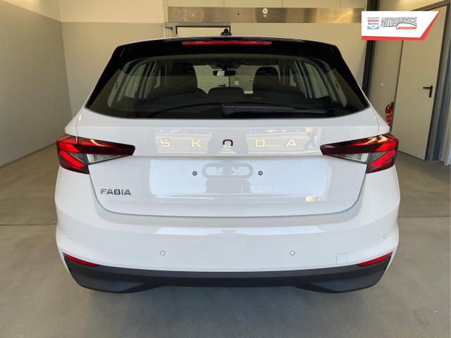 Skoda / Fabia / Wei&szlig; / / / 115PS App Connect