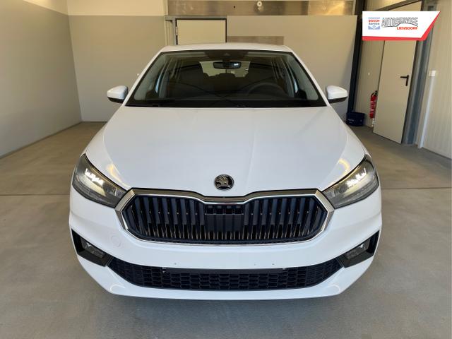 Skoda / Fabia / Wei&szlig; / / / 115PS App Connect