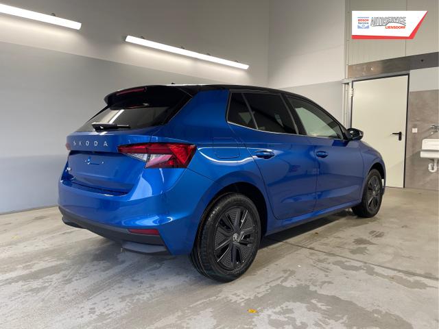 Skoda / Fabia / Blau / / / Selection 115PS DSG AHK+Dynamic+Kamera+Kessy+Alu16+Sitzheiz+Climatron+PDCvohi 