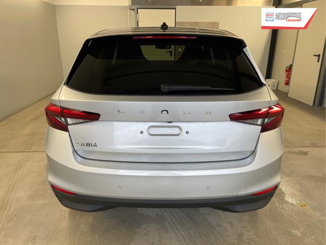 Skoda / Fabia / Blau / / / Selection 115PS DSG Dynamic+Kamera+Kessy+Alu16+Sitzheiz+Climatronic+PDCvo+hi 