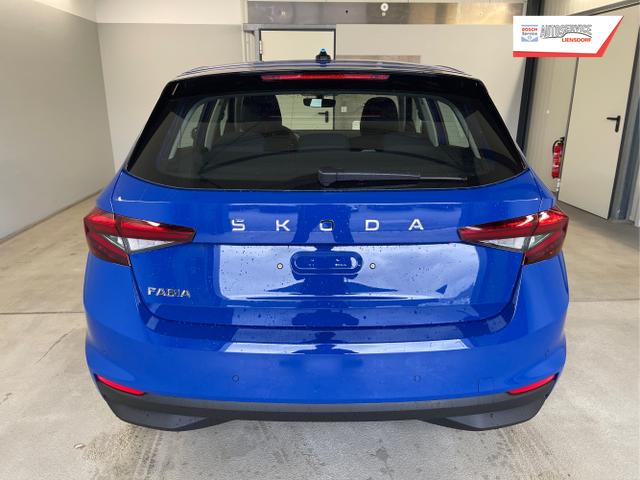 Skoda / Fabia / Blau / / / 95PS Sitzheizung+4 Jahre Garantie