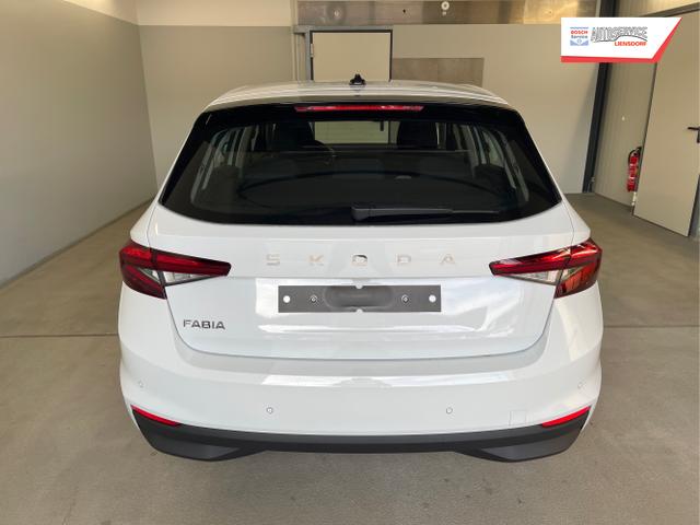 Skoda / Fabia / Wei&szlig; / / / 95PS Sitzheizung+App-Connect
