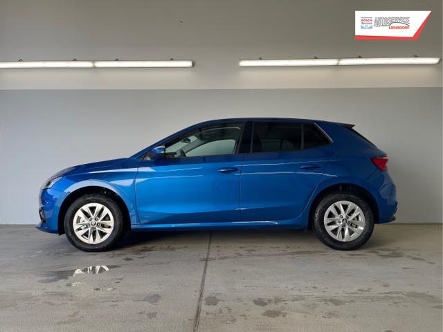 Skoda / Fabia / Blau / / / 115PS DSG Alu+AHK+Kessy+Kamera+GV5+Sitzheiz