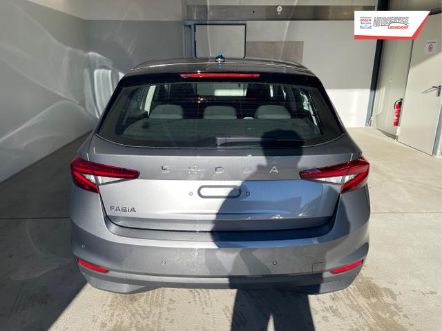 Skoda / Fabia / Grau / / / 95PS Sitzheizung+Lenkradheizung+App-Connect+GRA+GVL+ParkPilot