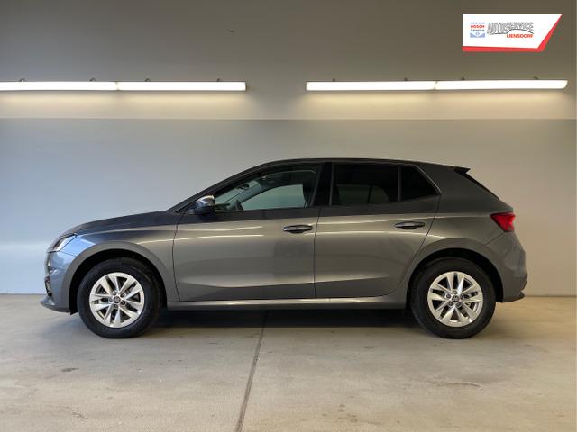 Skoda / Fabia / Grau / / / 115PS Alu+AHK+Kessy+Kamera+GV5