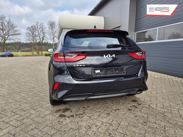 Kia Ceed Vision 1.5 T-GDi 140PS Automatik Klimaautomatik Alarmanlage Sitzheizung Lenkradheizung Navi PDC Rückf.Kamera Bluetooth Touchscreen Apple CarPlay Android Auto Tempomat 