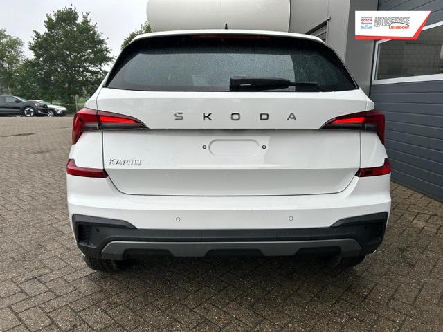 Skoda Kamiq 1.0 TSI 115PS DSG Selection Matrix-LED Sitzheizung Garantieverlängerung Klimaautomatik Parksensoren Skoda-Radio drahtlos Apple CarPlay + Android Auto Digital Cockpit Tempomat abg.Scheiben 