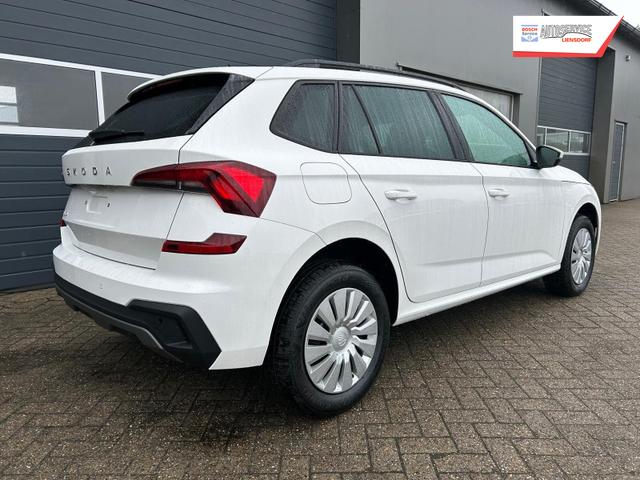 Skoda Kamiq 1.0 TSI 115PS DSG Selection Matrix-LED Sitzheizung Garantieverlängerung Klimaautomatik Parksensoren Skoda-Radio drahtlos Apple CarPlay + Android Auto Digital Cockpit Tempomat abg.Scheiben 