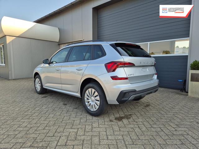 Skoda Kamiq 1.0 TSI 115PS DSG Selection Matrix-LED Sitzheizung Garantieverlängerung Klimaautomatik Parksensoren Skoda-Radio drahtlos Apple CarPlay + Android Auto Digital Cockpit Tempomat abg.Scheiben 