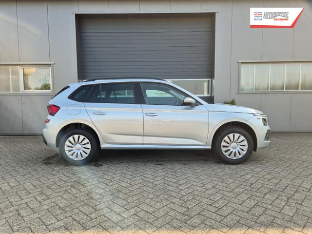 Skoda Kamiq 1.0 TSI 115PS DSG Selection Matrix-LED Sitzheizung Garantieverlängerung Klimaautomatik Parksensoren Skoda-Radio drahtlos Apple CarPlay + Android Auto Digital Cockpit Tempomat abg.Scheiben 