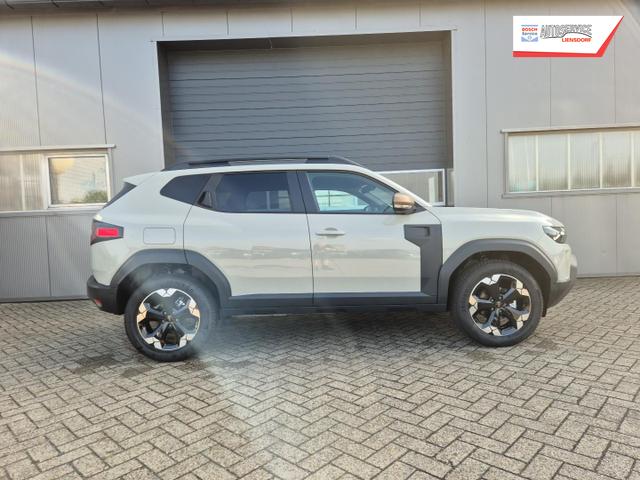 Dacia Duster Extreme 4x4 130PS 1.2 TCe 4x Kamera Lenkradheizung Sitzheizung Klimaautomatik Teil-Leder elektr.Parkbremse Bluetooth Apple Carplay Android Auto PDC v+h 2xKeyless 18-LM Ganzj.Reifen 