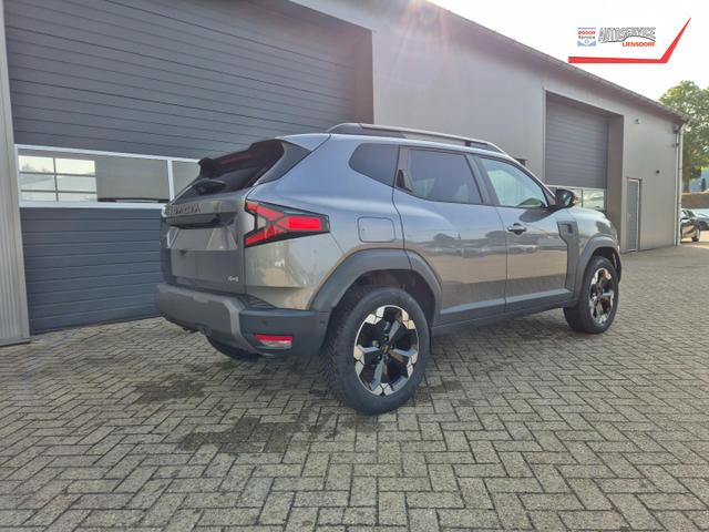 Dacia Duster Extreme 4x4 130PS 1.2 TCe 4x Kamera Lenkradheizung Sitzheizung Klimaautomatik Teil-Leder elektr.Parkbremse Bluetooth Apple Carplay Android Auto PDC v+h 2xKeyless 18-LM Ganzj.Reifen 