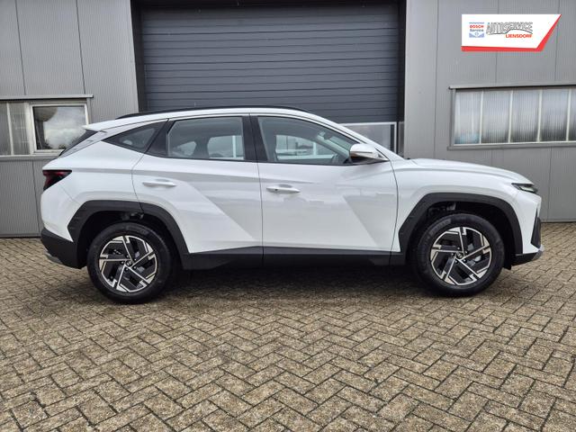 Hyundai TUCSON 1.6 T-GDI 160PS Sitzheizung Lenkradheizung Klimaautomatik Navi 12,3"-Touchscreen DAB+ wireless Apple CarPlay + Android Auto PDC v+h Rückf.Kamera 2xKeyless 17-LM 