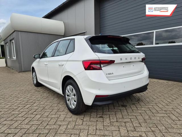 Skoda Fabia 1.0 TSI 115PS DSG Selection 5-türig Rückf.Kamera Parksensoren Sitzheizung Multifunktionslenkrad Klima Skoda-Radio Bluetooth Touchscreen Tempomat Nebelsch. Apple CarPlay + Android Auto 