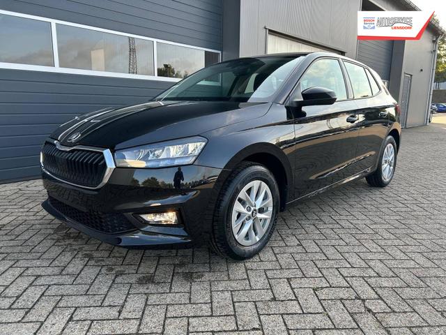 Skoda Fabia 1.0 TSI 115PS DSG Selection 5-türig 15"LM Rückf.Kamera Parksensoren Sitzheizung Multifunktionslenkrad Klima Skoda-Radio Bluetooth Touchscreen Tempomat Nebelsch. Apple CarPlay + Android Auto 