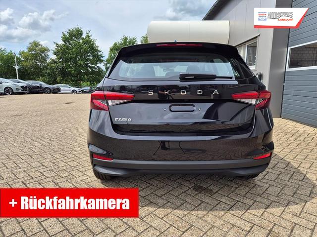 Skoda Fabia 1.0 TSI 115PS DSG Selection 5-türig Rückf.Kamera Parksensoren Sitzheizung Multifunktionslenkrad Klima Skoda-Radio Bluetooth Touchscreen Tempomat Nebelsch. Apple CarPlay + Android Auto 