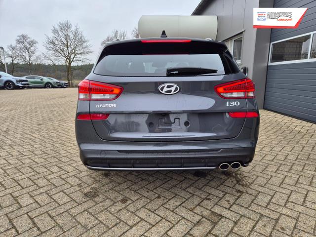 Hyundai i30 Kombi 1.6 T-GDI 150PS Automatik N-Line MY2026 Sitzheizung Lenkradheizung Klimaautomatik Navi 10,3"-Touchscreen Bluelink Apple CarPlay + Android Auto PDC v+h R&uuml;ckf.Kamera 18-LM 