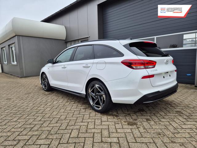 Hyundai i30 Kombi 1.6 T-GDI 150PS Automatik N-Line MY2026 Sitzheizung Lenkradheizung Klimaautomatik Navi 10,3"-Touchscreen Bluelink Apple CarPlay + Android Auto PDC v+h R&uuml;ckf.Kamera 18-LM 