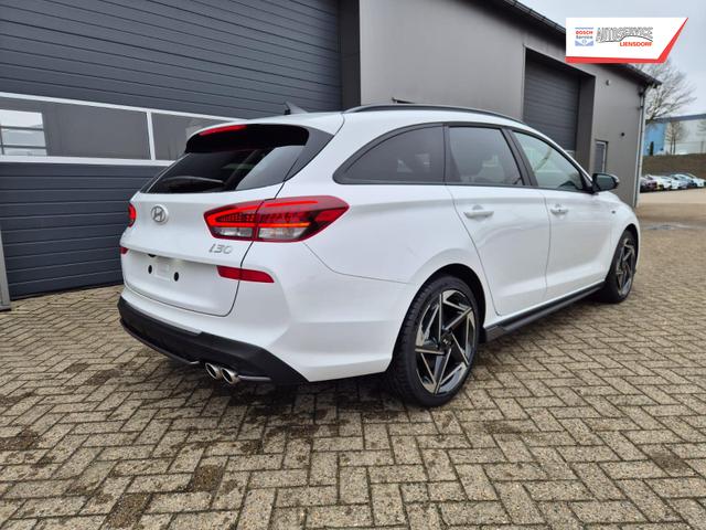 Hyundai i30 Kombi 1.6 T-GDI 150PS Automatik N-Line MY2026 Sitzheizung Lenkradheizung Klimaautomatik Navi 10,3"-Touchscreen Bluelink Apple CarPlay + Android Auto PDC v+h R&uuml;ckf.Kamera 18-LM 