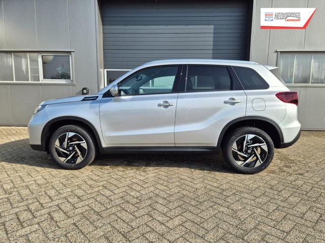 Suzuki Vitara Comfort+ 110PS Automatik MHEV 1.4 Boosterjet Teilleder Navi Klimaautomatik Sitzheizung ACC PDC v+h R&uuml;ckf.Kamera Suzuki-Radio Apple CarPlay Android Auto Touchscreen 2xKeyless 17-LM 