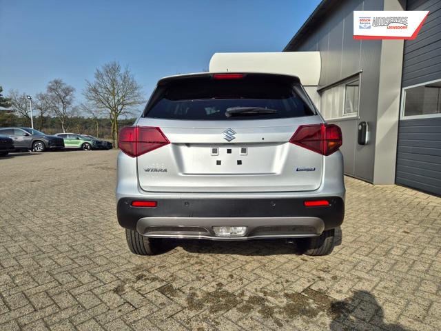Suzuki Vitara Comfort+ 110PS Automatik MHEV 1.4 Boosterjet Teilleder Navi Klimaautomatik Sitzheizung ACC PDC v+h R&uuml;ckf.Kamera Suzuki-Radio Apple CarPlay Android Auto Touchscreen 2xKeyless 17-LM 