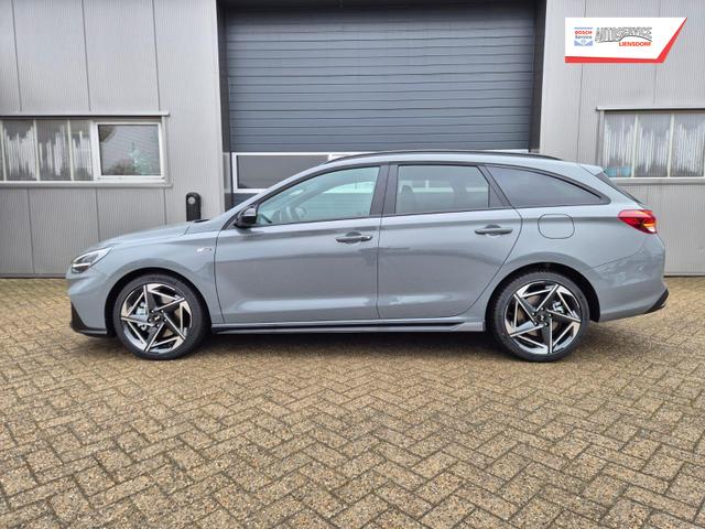 Hyundai i30 Kombi 1.6 T-GDI 150PS Automatik N-Line Sitzheizung Lenkradheizung Klimaautomatik Navi 10,3"-Touchscreen Bluelink Apple CarPlay + Android Auto PDC v+h R&uuml;ckf.Kamera 18-LM 