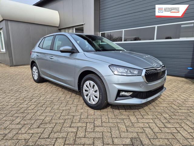 Skoda Fabia 1.0 TSI 95PS Selection 5-t&uuml;rig R&uuml;ckf.Kamera Parksensoren Sitzheizung Multifunktionslenkrad Klima Skoda-Radio Bluetooth Touchscreen Tempomat Nebelsch. Apple CarPlay + Android Auto 
