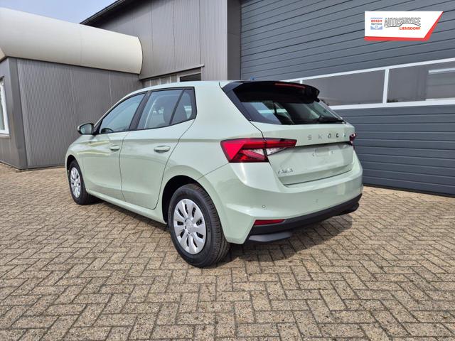 Skoda Fabia 1.0 TSI 95PS Selection 5-t&uuml;rig R&uuml;ckf.Kamera Parksensoren Sitzheizung Multifunktionslenkrad Klima Skoda-Radio Bluetooth Touchscreen Tempomat Nebelsch. Apple CarPlay + Android Auto 